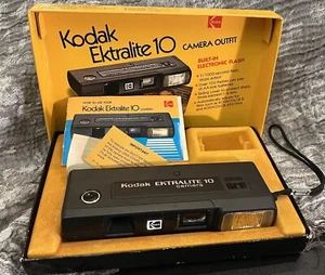Kodak Ektralite 10 Camera w/Original Box Flash And Advance Works No Film To Test - Picture 1 of 8