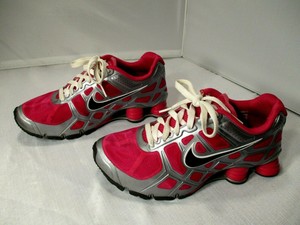 girl nike shox shoes