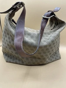 Vintage DOONEY AND BOURKE Monogram Purse Light Green With Issues - Picture 1 of 24