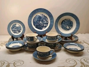 Juego de vajilla Royal China Currier and Ives - Platos, cuencos, tazas (30 piezas) - Imagen 1 de 6