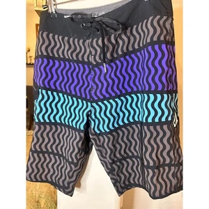 Volcom Mod-Tech Men's  Board Shorts with Cinch Fly 28 💸BOGO🎉 - Picture 1 of 8
