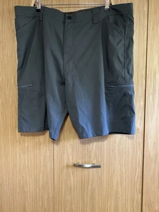 Wrangler ATG All Terrain Gear Outdoor Wandern Cargo Shorts ~ grau Gr. 42 - Bild 1 von 8