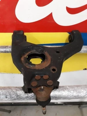 Brazo de control inferior delantero para pasajeros AWD compatible con furgoneta Express 1500 03-14 76101 Foto 1 de 4