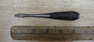 Antique Unreadable Brand 4-15/16" Perfect Handle Screwdriver,3/16" Tip,Germany - Picture 1 of 12