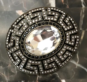 Heidi Daus Deco Collector's Edition Oval Clear Crystal Pin Pendant - Picture 1 of 3