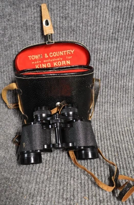 Vintage Town & Country Binoculars  7X35 Wide Angle & Case Made For King Korn - Image 1 of 4