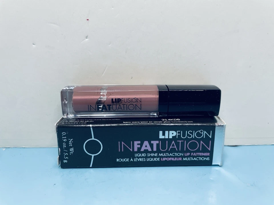 FUSIÓN DE LABIOS - BRILLO LÍQUIDO ENGORDADOR DE LABIOS MULTI ACCIÓN - PRIMER APLASTAMIENTO - 0,19 OZ - NUEVO Foto 1 de 1