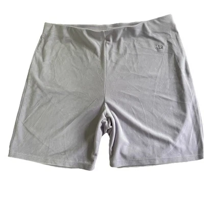 Juicy Couture Women’s Shorts 2X Lavender Velour Feel Pull On Elastic Waist - Image 1 of 4