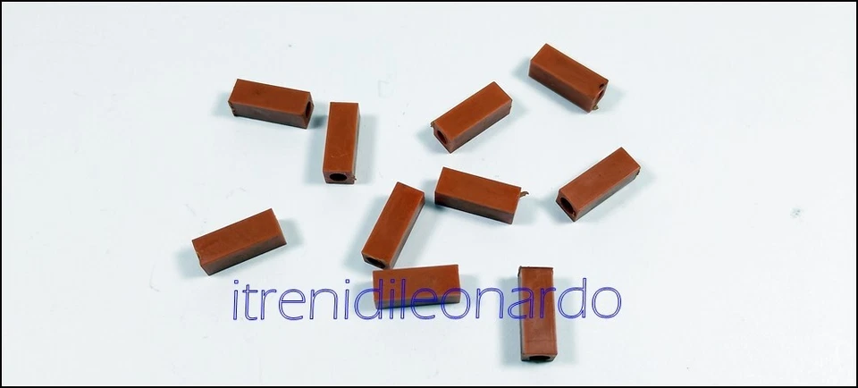 CANNA FUMARIA IN MURATURA scala 1/87, 1/100  10 pz. #CN3/1#. - Immagine 1 di 1