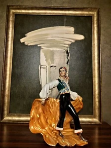 DE COLECCIÓN Art Deco Italia Figurativa Porcelana Escultura Mujer con Capa Tipo Lenci - Imagen 1 de 9