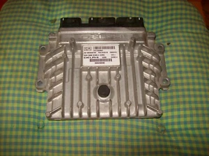 Citroen C5 III  Peugeot 407 HDI 2.0 Steuergerät 9666266580 9663548180 - Bild 1 von 1