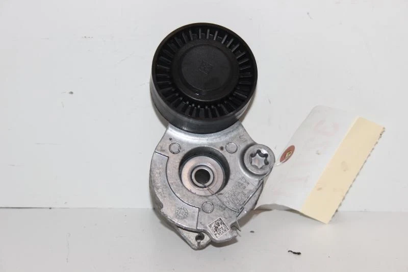 Engine Belt Tensioner AUDI Q7 17 18 19 20 21 22 - Image 1 of 3