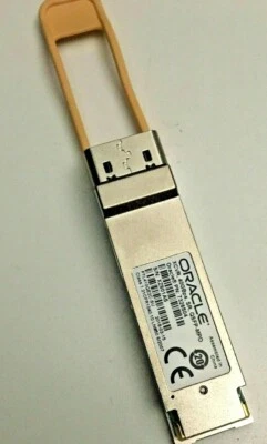 LOT OF 2  QSFP + ORACLE SUN 7326504 XCVR, 40GBps, SR, QSFP-MPO FTL410QE2C-SU - Image 1 of 3
