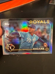 2024 Topps Serie 1 #95 Cole Ragans Rainbow Foil SP - Imagen 1 de 2