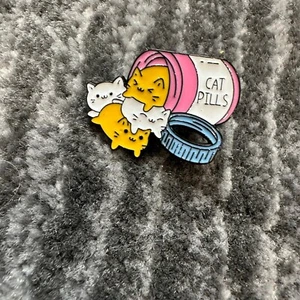 Cat Pills Enamel Pin Pink Bottle Kittens Antidepressants Backpack Cat Lady New - Picture 1 of 4