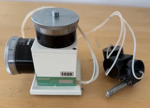 Microscopio de tres ejes micromanipulador fino hidráulico de aceite Narishige MO-303 - Imagen 1 de 11