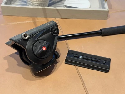 Manfrotto MVH500AH Fluid Video Head with Flat Base (Used Once!) - Image 1 of 4