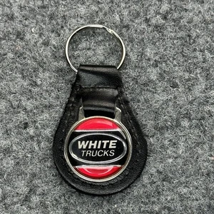 Vintage 1970’s “WHITE TRUCKS” Black Leather Oval Logo Key Fob Chain Ring Rare OS - Bild 1 von 4