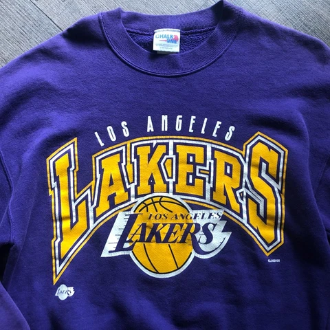 VINTAGE CHALK LINE LOS ANGELES LAKERS NBA SWEATSHIRT CREWNECK GRAPHIC SIZE M Cover