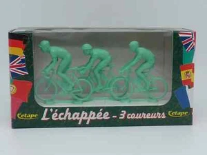 ANCIENNE BOITE DE CYCLISTES EN PLASTIQUE TOUR DE FRANCE EN PLASTIQUE N° 2 - Imagen 1 de 4