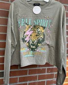 Camisa corta Free Spirit Rock and Roll de gran tamaño manga larga talla M nueva con etiquetas - Imagen 1 de 6