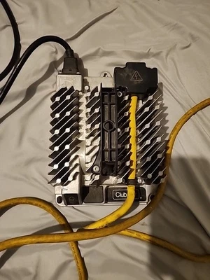 Cargador de batería para carro de golf Club Car 48 voltios pieza #940-0008 funciona como debería Foto 1 de 3