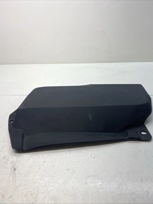 Jaguar XF X250 2014 3.0 Diesel Salon - Fuse Relay Box Cover Lid DX23-F01590-AA - Image 1 of 4