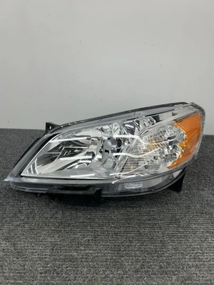 Faro halógeno OEM 2013-2021 Nissan NV200 (izquierdo/conductor) Foto 1 de 4