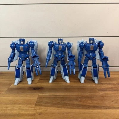 Lot of 3 Transformers Titans Return Deluxe Scourge Figure Complete Ships Fast! - Image 1 of 4