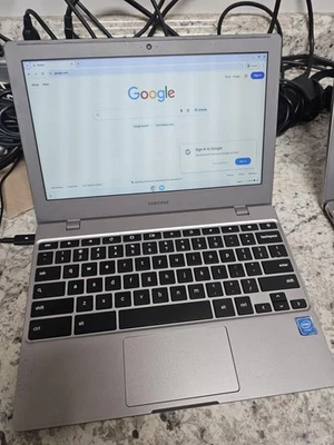 Samsung Chromebook 4 XE310XBA 11.6 Intel Celeron Chrome OS Tested Working School - Image 1 of 4