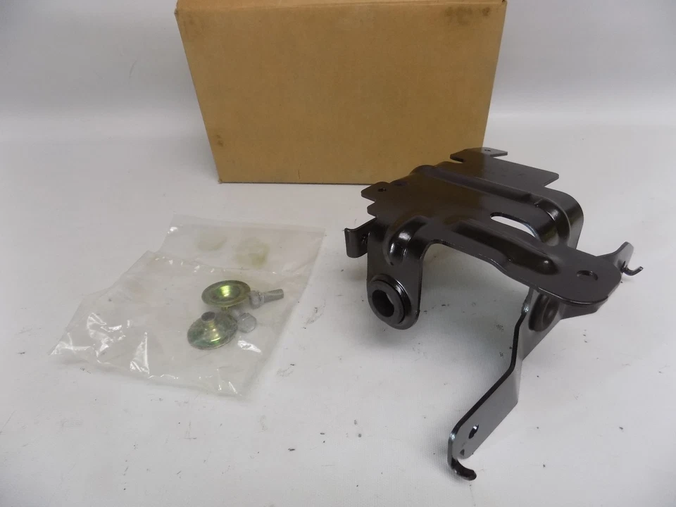 New OEM 2001-2003 Ford Windstar ABS Anti Lock Brakes Control Modulator Bracket - Image 1 of 1