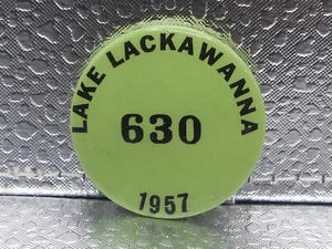 Vintage Lake Lackawanna New Jersey 1957 630 Green Black VTG Rare Pinback Button - Picture 1 of 9