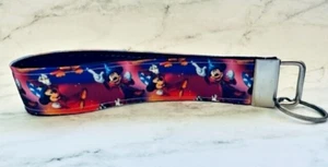 Key Fob Chain Holder Wrist Lanyard Hand Free Sorcerer Mickey Wizard Fantasia RTS - Picture 1 of 1
