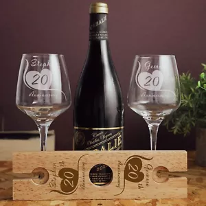 Personalised 20th Wedding Anniversary Gift Set for Couples - Engraved Wine Glass - Picture 1 of 15