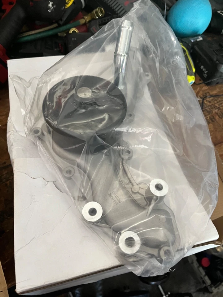 Dodge Journey 2015 bomba de refrigerante de agua desde 3,6 05184498AJ Foto 1 de 1