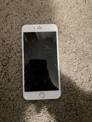 Apple iPhone 6 Plus 16GB Unlocked Silver, iOS12 - Image 1 of 3