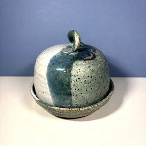Studio Art Pottery Käse Butterdose Schale mit Kuppeldeckel signiert Vintage 1989 - Bild 1 von 9