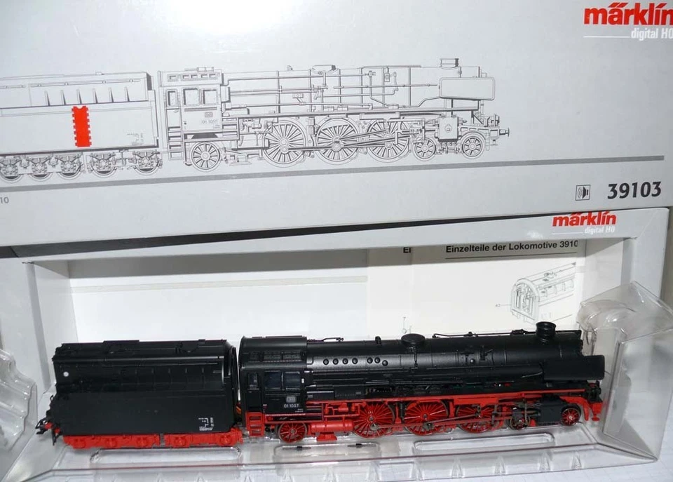 Märklin 39103 ,Dampflok,BR 01.10,der DB, Ölfeuerung , neuw, Ovp - Bild 1 von 1