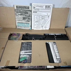 Life Like Trains City Express 8636 HO Scale Electric Train Set - Picture 1 of 11