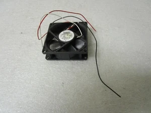 Mechatronics F8025E12B1 FH DC 12V 0.240A DC Brushless Fan  80mm x 80mm x 25mm - Picture 1 of 5