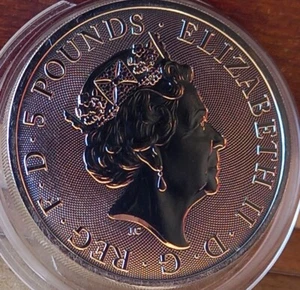 Great Britain. 2018. 5 pounds. Royal Beasts. Black Bull. BU. 2 oz silver - Picture 1 of 5