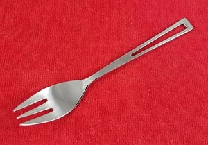 Salad Fork Aperto by Supreme Cutlery Towle Japan 18-8 Stainless Flatware 6 1/4" - Picture 1 of 6