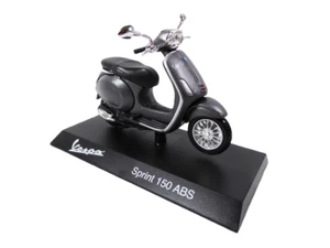 Piaggio Vespa Sprint 150 ABS (2014) - 1/18 Maisto Scooter Moto Miniature S1004 - Imagen 1 de 6