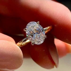 Anillo de compromiso solitario de diamantes simulados de corte ovalado de 3 q... - Imagen 1 de 6