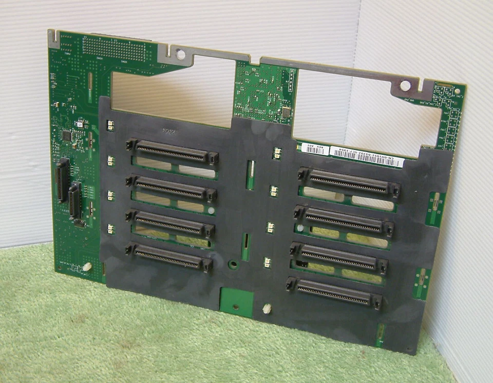 Dell PowerEdge 2800 / PE2800 Server SCSI Backplane H1051 CN-0H1051 - Image 1 of 1