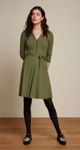King Louie Emmy Dress Maple Grün Green Jersey Sustainable Shawl Collar 07317 - Picture 1 of 5