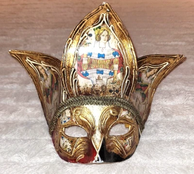 Balocoloc Italian Handmade Papier-Mâché Gold Facemask - Image 1 of 2