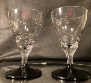 Vintage pair of Black base Cocktail glasses - Picture 1 of 4