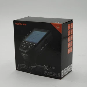 Godox X Pro S TTL Wireless Flash Trigger - Picture 1 of 3