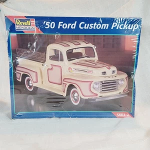1997 1:25 REVELL MONOGRAM Model Kit '50 Ford Custom Pickup Sealed Creased Box - Picture 1 of 14